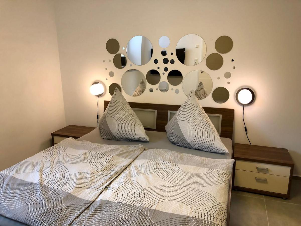 Erdgeschoss-Appartement Mit Seeterasse Ahrensbok Kültér fotó