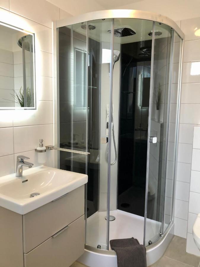 Erdgeschoss-Appartement Mit Seeterasse Ahrensbok Kültér fotó