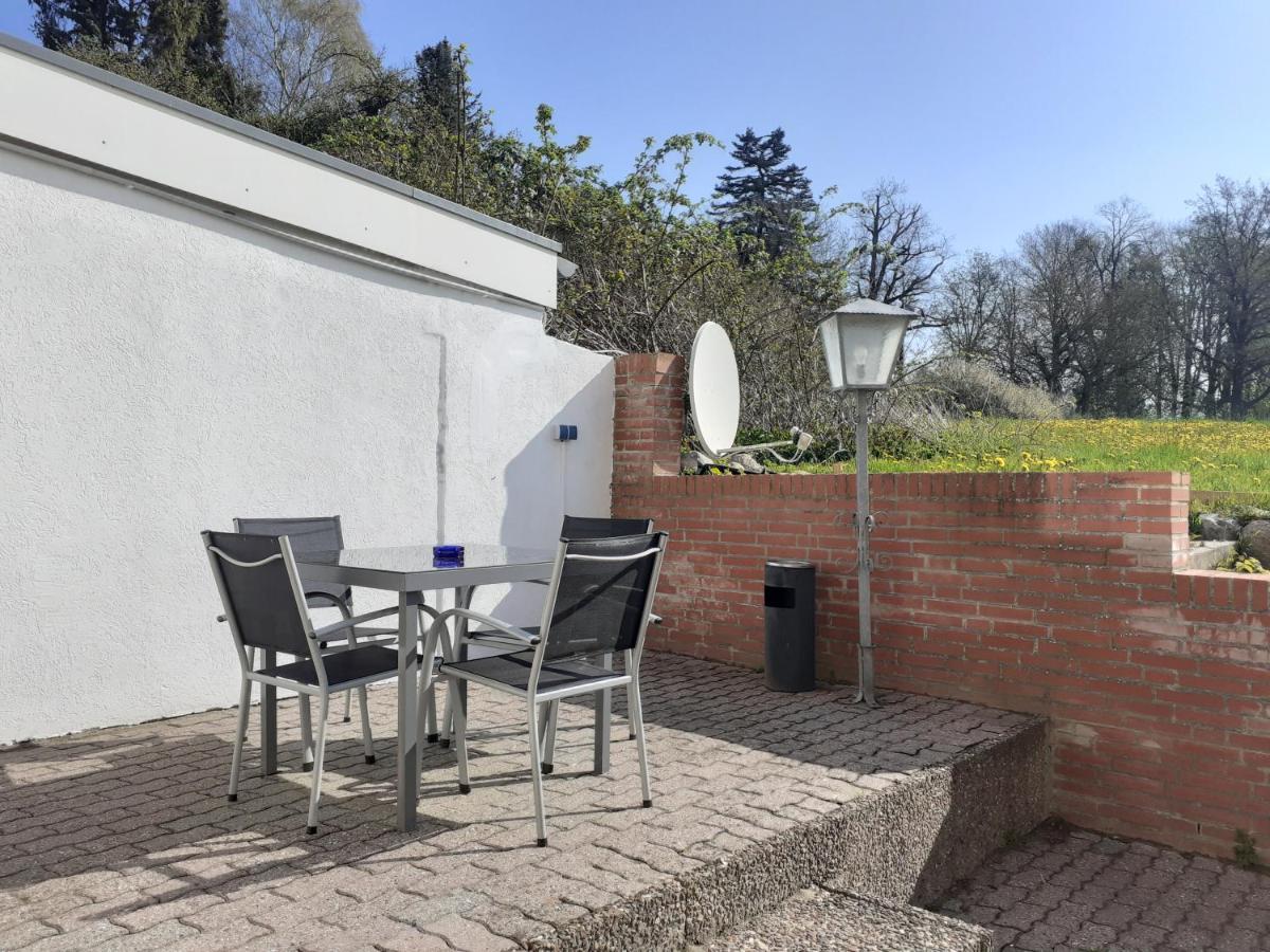 Erdgeschoss-Appartement Mit Seeterasse Ahrensbok Kültér fotó